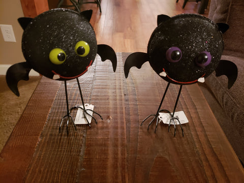 Metal Bat Halloween Decor